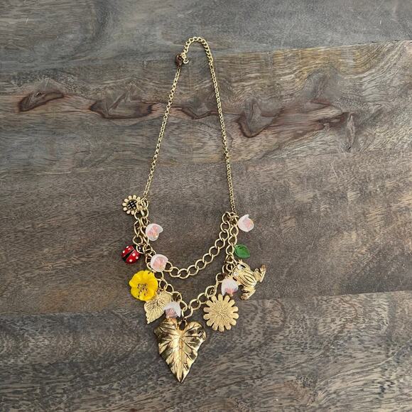 Gold tone double strand charm necklace ladybug frog leaf flower - Picture 2 of 5